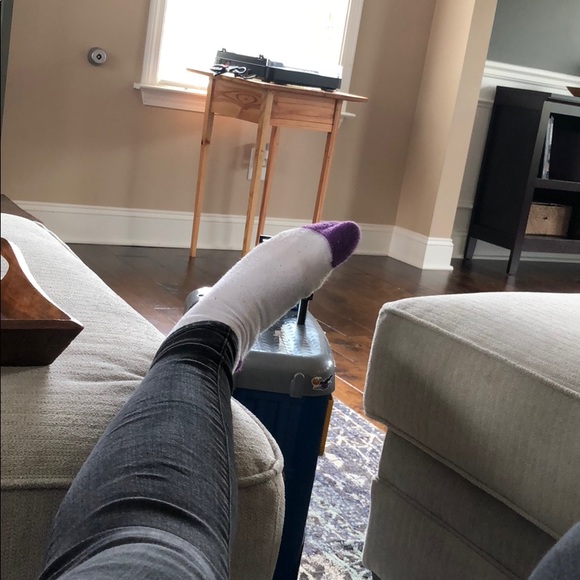 Meet your Posher, Maureen - Picture 1 of 1